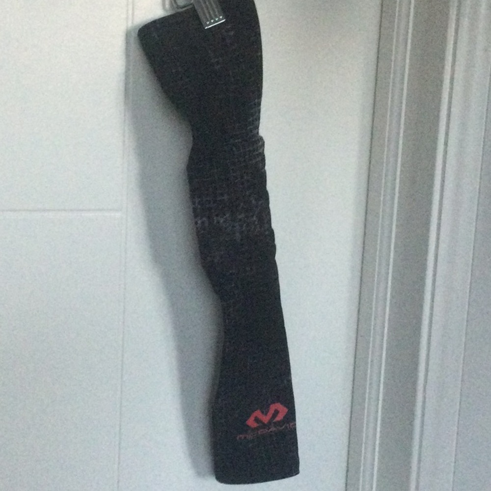 Boys Basketball Sleeve